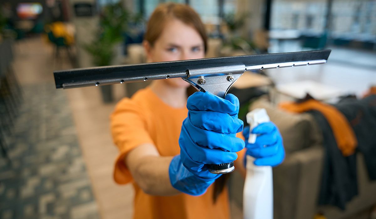 Hiring a day porter service can make all the difference in how your property looks and operates—but choosing the right company takes a little homework. In Knoxville’s competitive market, you’ll want to find a partner who’s dependable, detail-oriented, and committed to maintaining your space with care. Here are a few key questions to ask before making your decision.